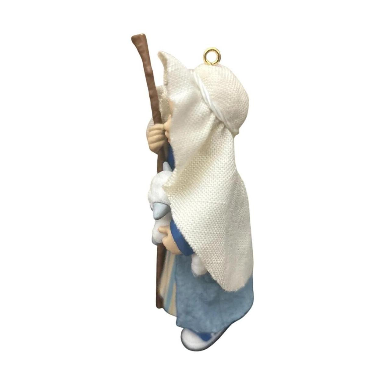 2004 Sweetest Little Shepherd Hallmark Ornament (Sweetest Little Shepherd) QLX7634 Image3