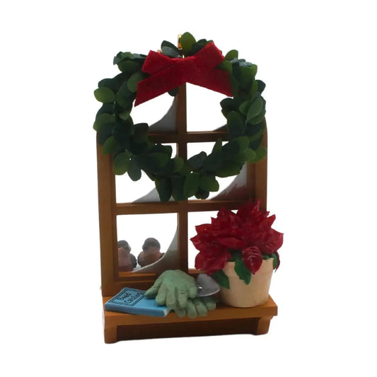 2004 Winter Garden Hallmark Ornament (Winter Garden) QXG5534 Image1