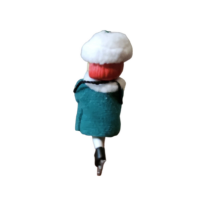 2004 Winter in Paris Hallmark Ornament (Madeline, 65-Year Celebration) QXI5321 Image4