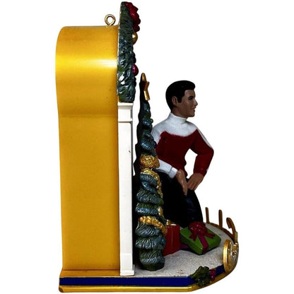 2005 At Home With Elvis Carlton Cards Ornaments (Elvis Presley) by Carlton Cards CXOR-137N