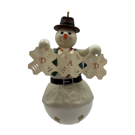 2005 Dad Hallmark Ornament (Family) QXG4672