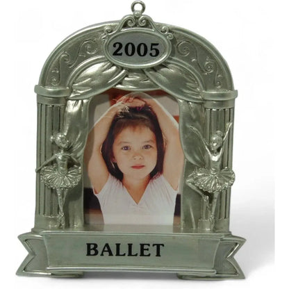 2005 Every Kid's a Star! Hallmark Ornament (Ballet) — Photo Holder QXG4782