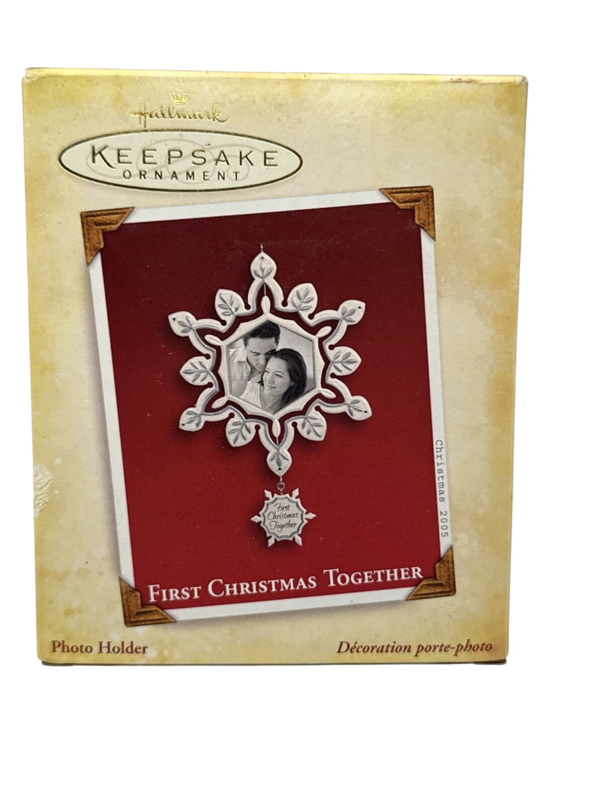 2005 First Christmas Together Hallmark Ornament (Photo Holder) QXG4402