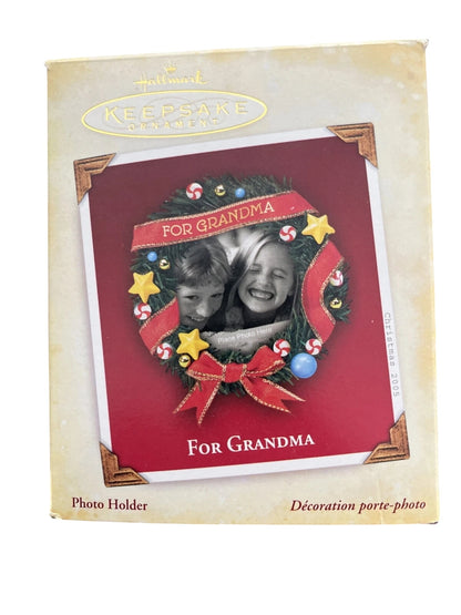 2005 For Grandma Hallmark Ornament (Photo Holder) QXG4695