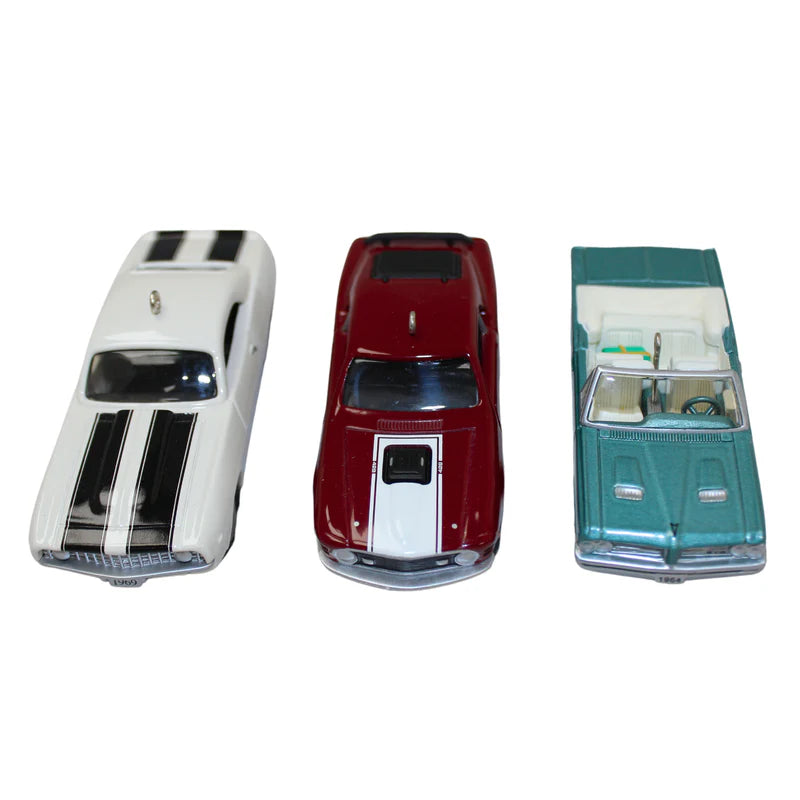 2005 Hallmark Ornament (Muscle Cars Set) Muscle Cars Hallmark Ornament (Classic American Cars) QXC5009