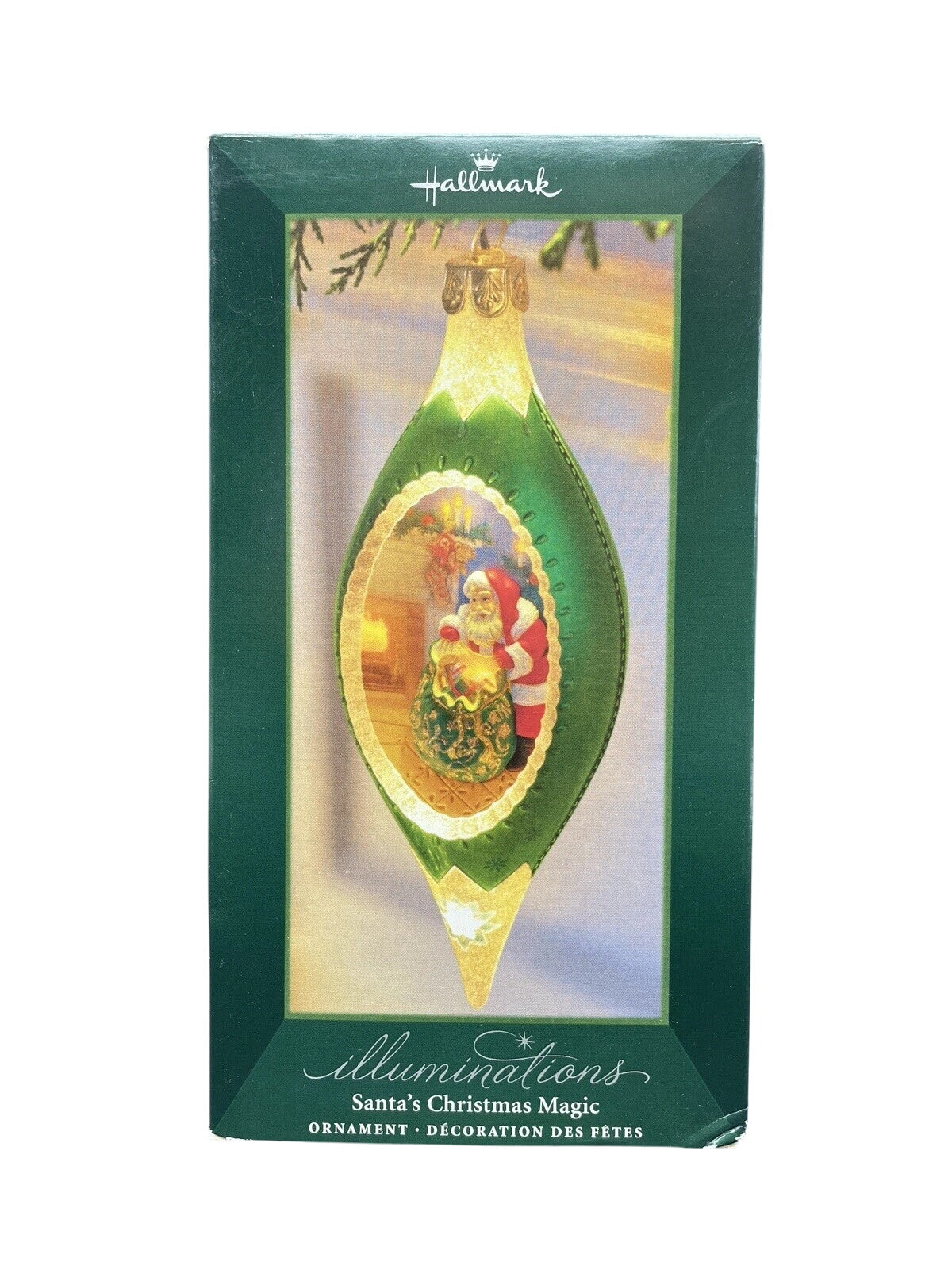 2005 Illuminations Santa's Christmas Magic Hallmark Ornament (Illuminations) QLM7952