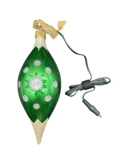 2005 Illuminations Santa's Christmas Magic Hallmark Ornament (Illuminations) QLM7952