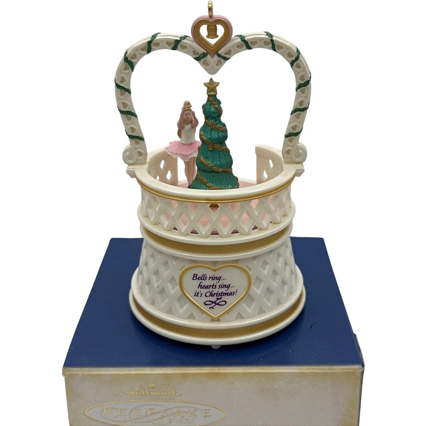 2005 Jewelry Box Carol Hallmark Ornament (Treasures and Dreams) QX2172