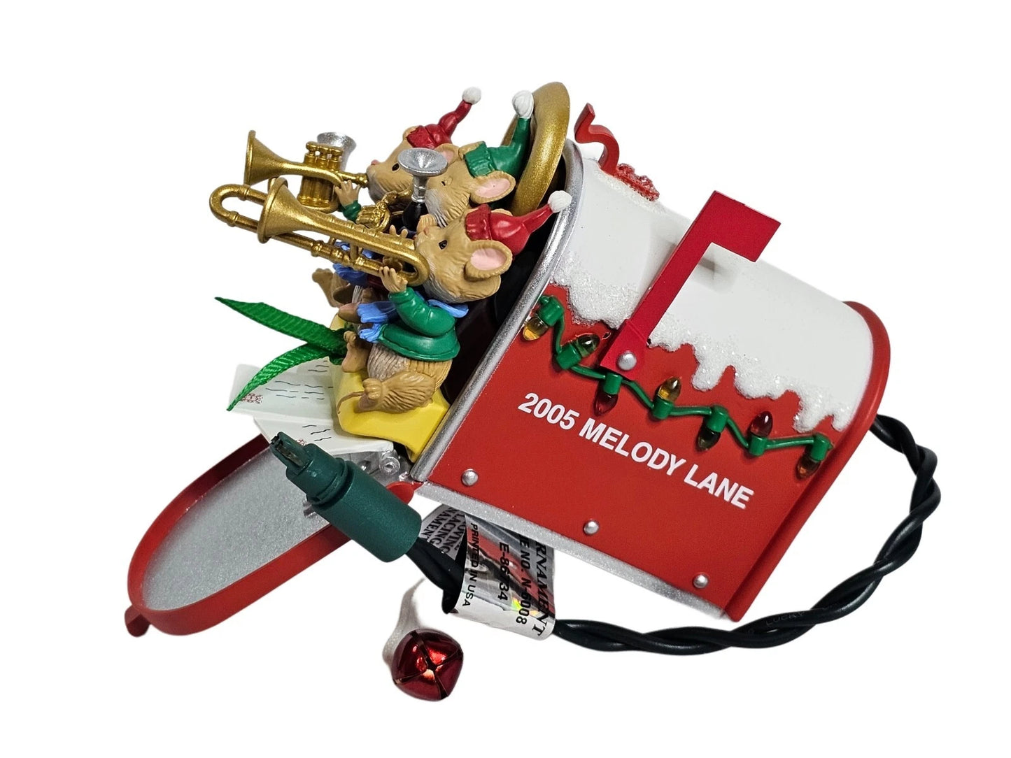 2005 Mailbox Melodies Hallmark Ornament (Mouse) QLX7632