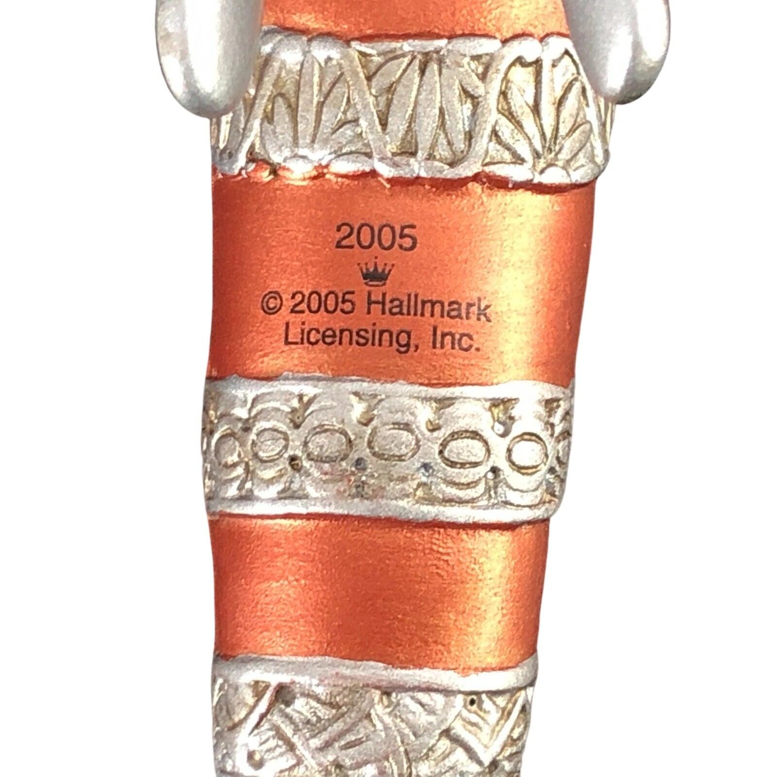 2005 Melody of Praise Hallmark Ornament (Angel) QXG4365