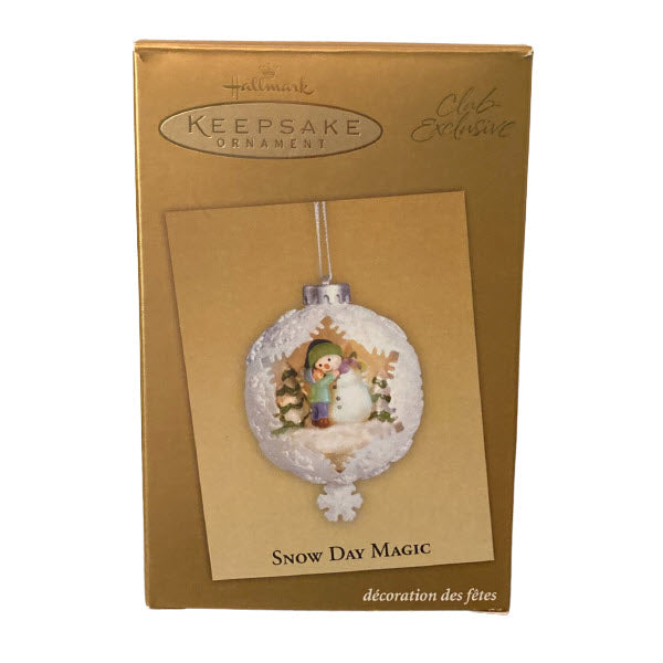 2005 Snow Day Magic Hallmark Ornament (Snowmen) QXC5001