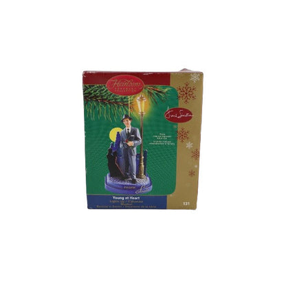 2005 Young at Heart Carlton Cards Ornaments (Frank Sinatra) CXOR-131N