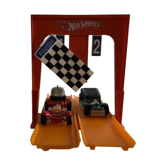 2005 And the Winner Is... Hallmark Ornament (Hot Wheels) QXI6195 Image1
