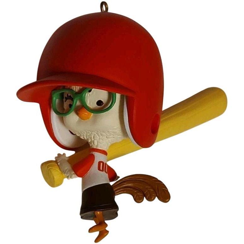 2005 Chicken Little Hallmark Ornament (Chicken Little) QXD4815