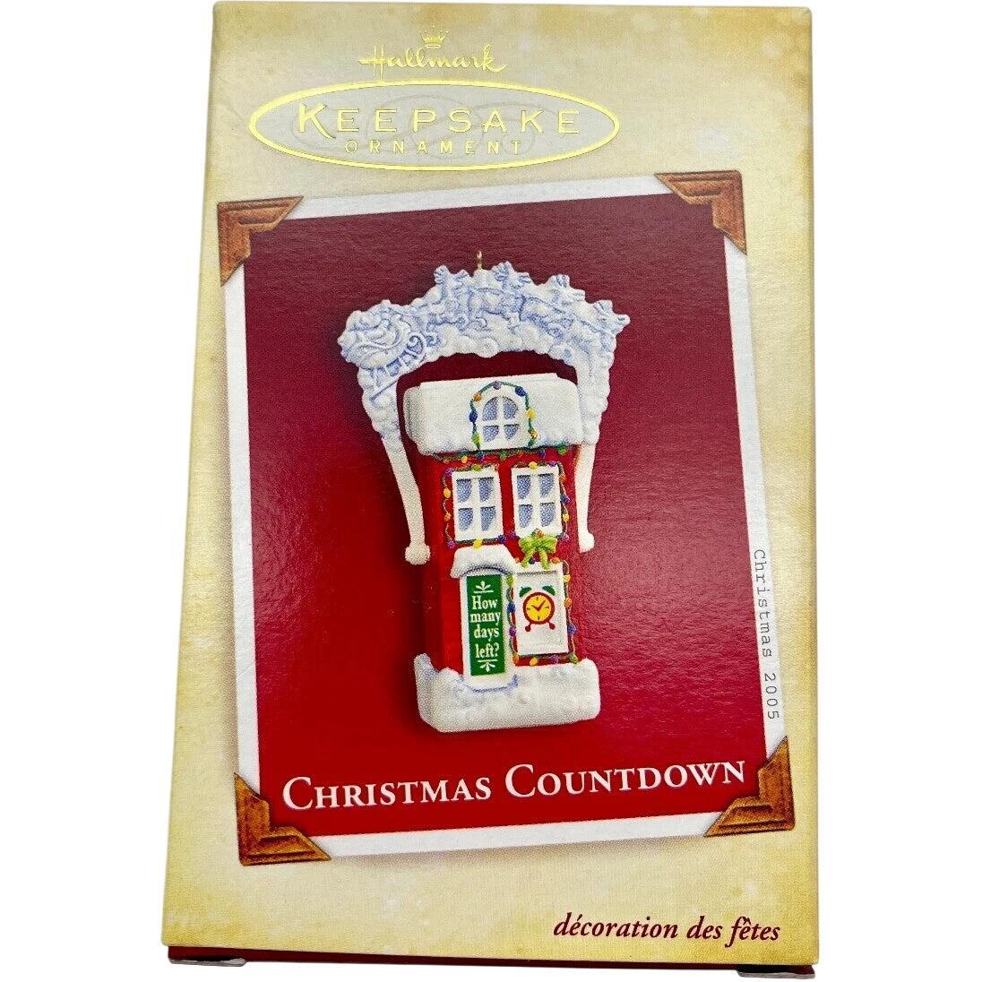 2005 Christmas Countdown Hallmark Ornament (Buildings & Houses) QXG4455