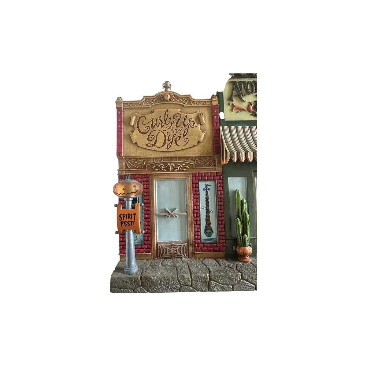 2005 Deadwood Street Shops (The Hauntington Collection) Hallmark Ornament QFO6325 Image4