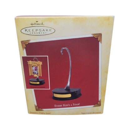 2005 Every Kid's A Star! Hallmark Ornament (Holder) QXG4802