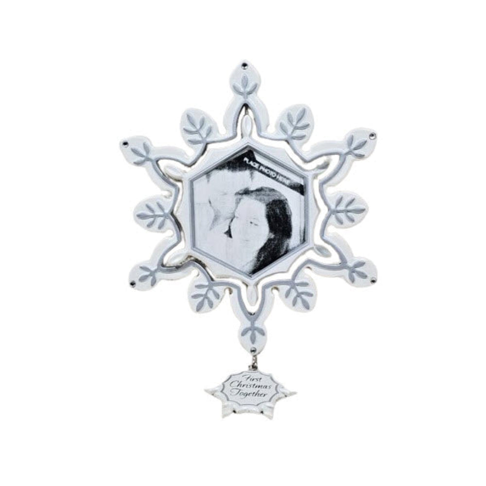 2005 First Christmas Together Hallmark Ornament (Photo Holder) QXG4402