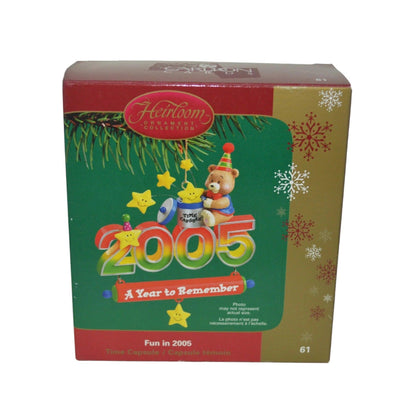 2005 Fun in 2005 (Teddy Bear) Carlton Cards Heirloom Ornament CXOR-061N Image2