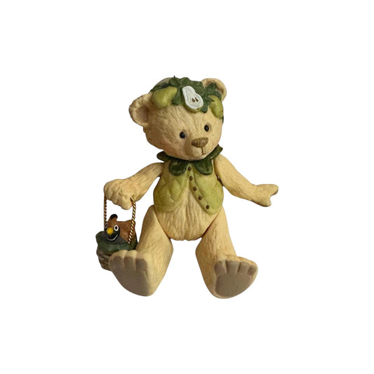 2005 Gift Bearers Hallmark Ornament (Gift Bearers) QX2222 Image1