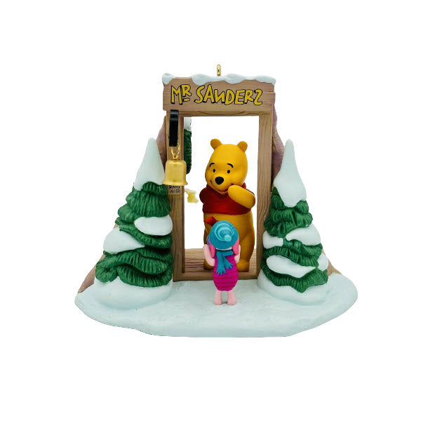 2005 Gift Exchange Hallmark Ornament (Winnie the Pooh) QXD4105