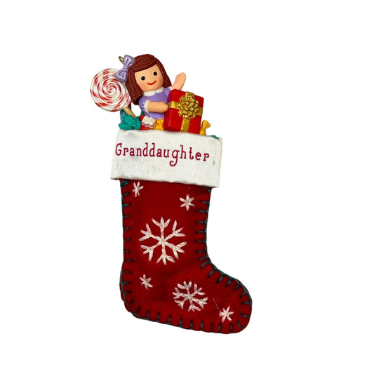 2005 GrandDaughter Hallmark Ornament (GrandDaughter) QXG4692 Image1