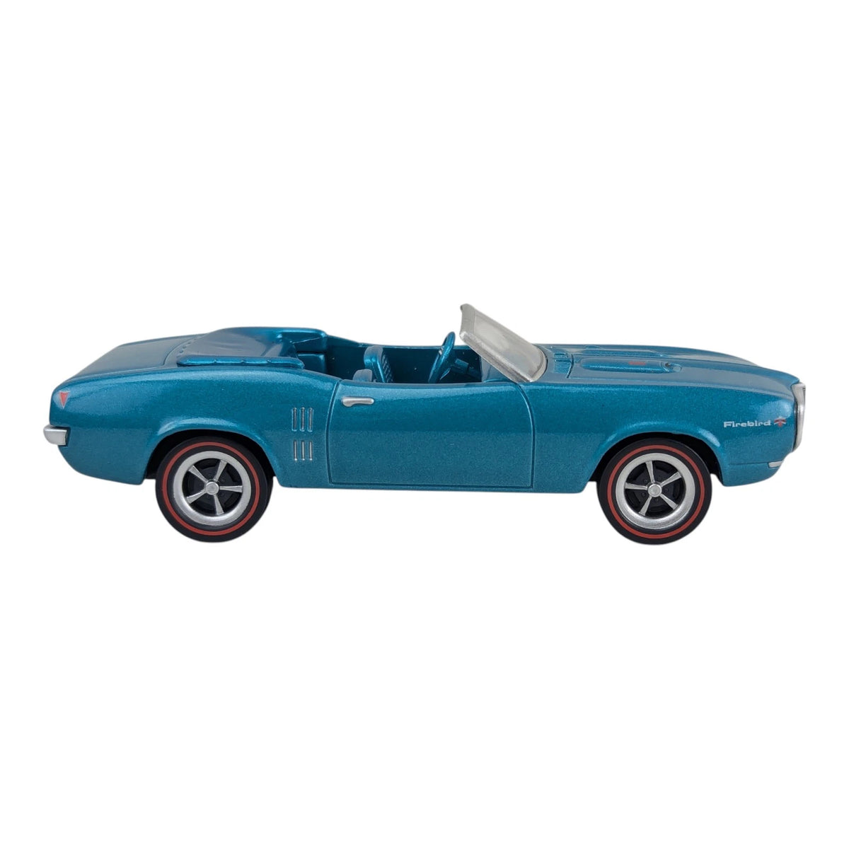 2005 Hallmark Ornament (1968) Pontiac Firebird Hallmark Ornament (Classic American Cars) QX2025 Image3
