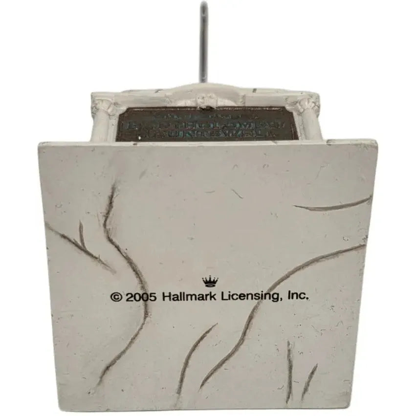 2005 Hauntington Collection Hallmark Ornament (Bartholomew Hauntswell) QFO6322