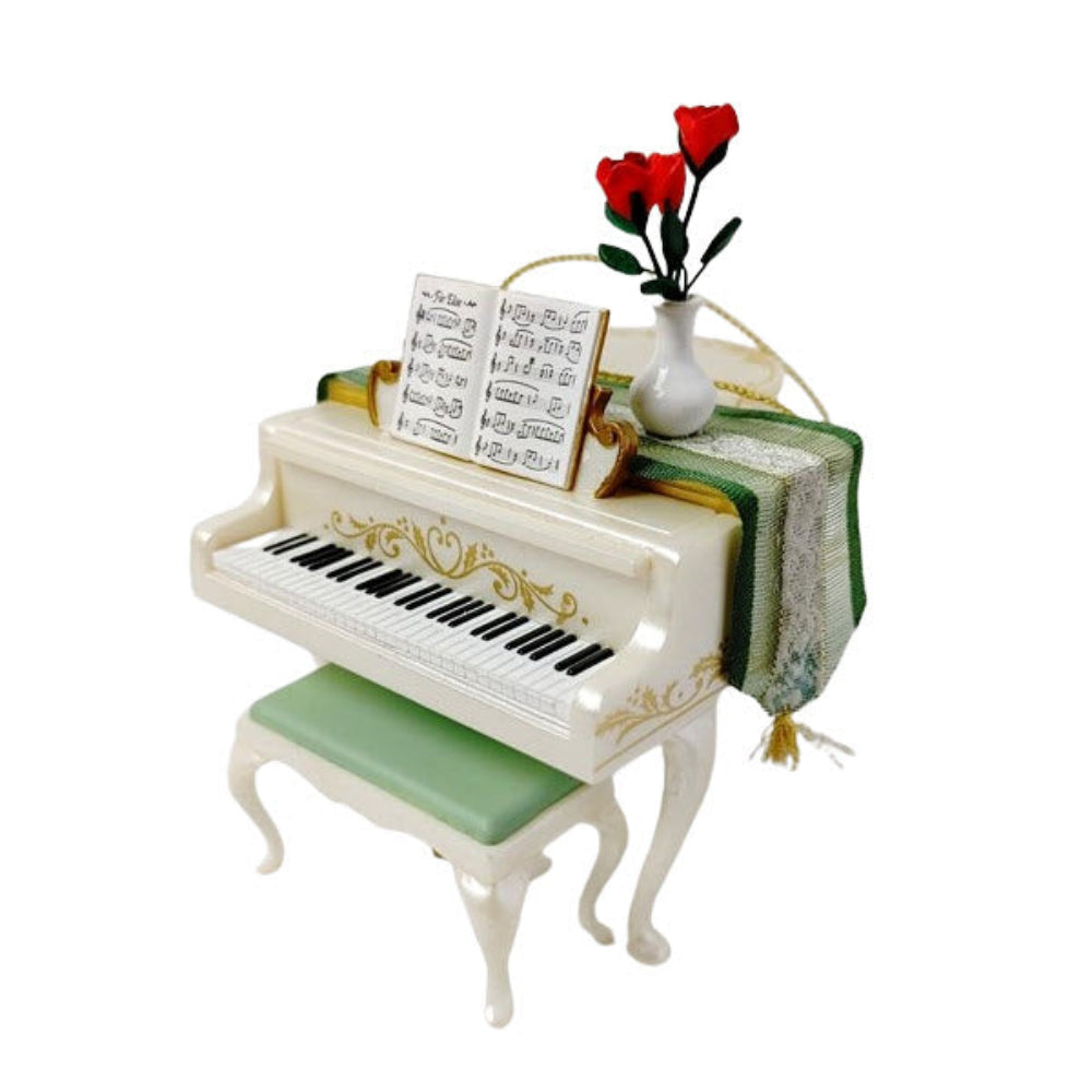 2005 Holiday Serenade Hallmark Ornament (Piano) QXG4422
