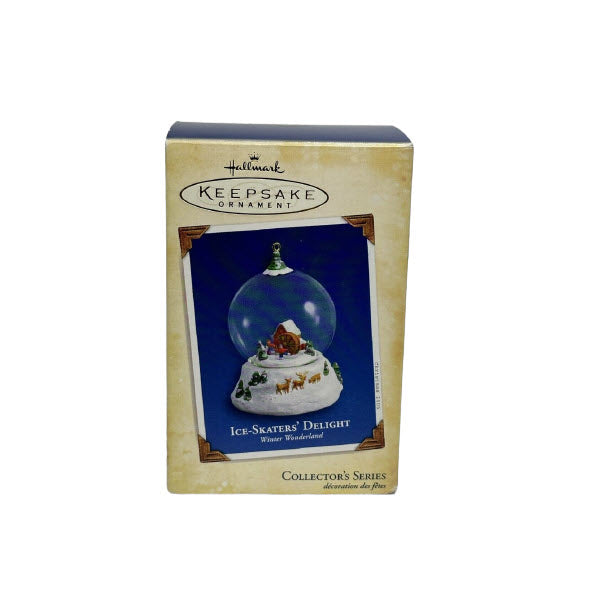 2005 Ice-Skaters' Delight Hallmark Ornament (Winter Wonderland) QX2182