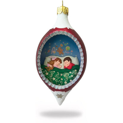 2005 Illuminations Sugarplum Dreams Hallmark Ornament (Illuminations) QLM7922