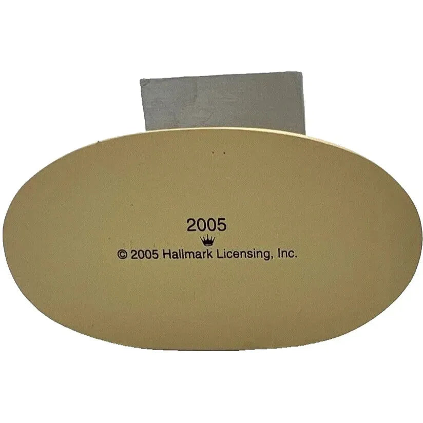 2005 Little Helpers Hallmark Ornament (Family) QXG4445