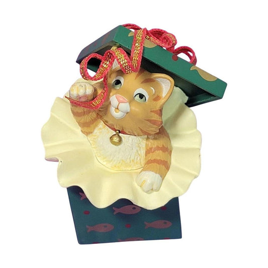 2005 Mischievous Kittens Hallmark Ornament (Mischievous Kittens) QX2225 Image1