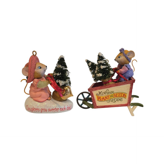 2005 Mother and Daughter (Family) Carlton Cards Heirloom Ornament CXOR-041N Image1