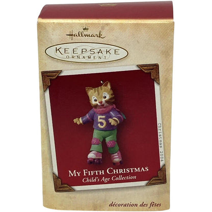 2005 My Fifth Christmas Hallmark Ornament (Child's Age Collection) QXG4585
