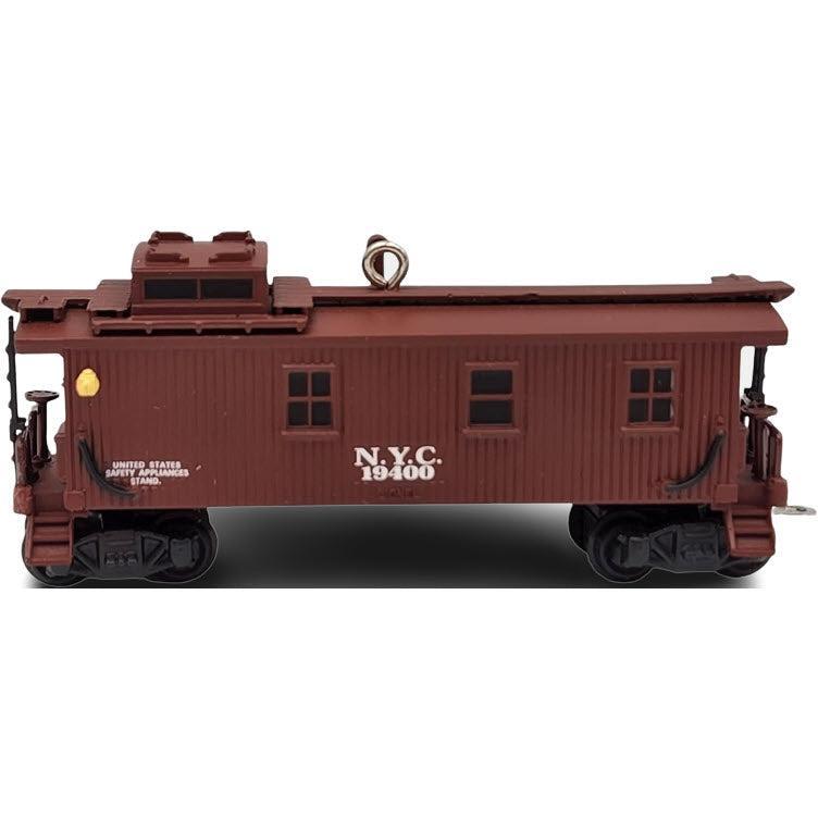 2005 No. 717 Caboose Hallmark Ornament (Lionel) QX2122