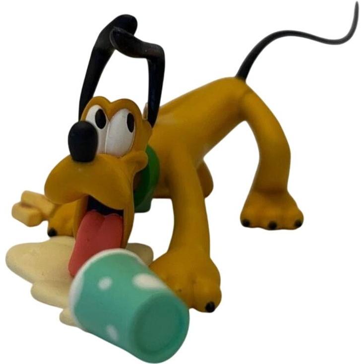2005 Order Up! Hallmark Ornament (Goofy and Pluto) QRP4082
