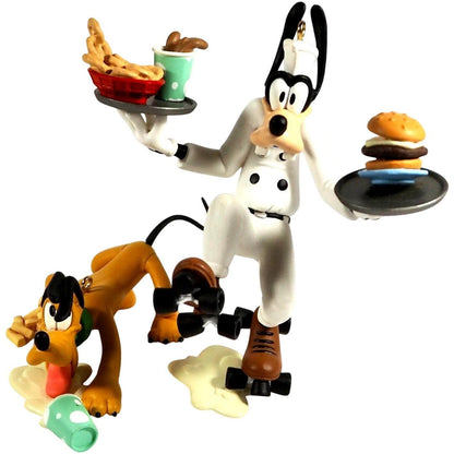 2005 Order Up! Hallmark Ornament (Goofy and Pluto) QRP4082