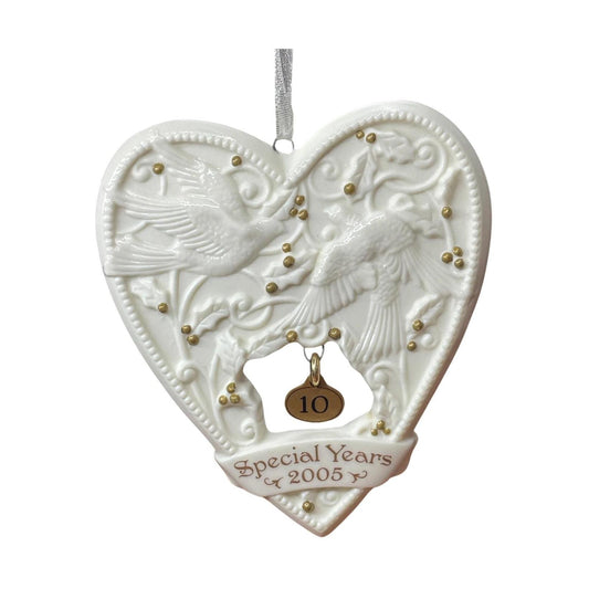 2005 Our Christmas Hallmark Ornament (A Milestone Ornament) QXG4405 Image1
