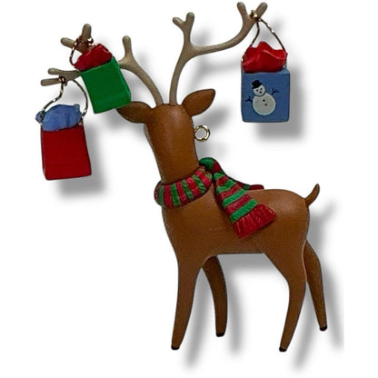 2005 Santa's Little Shopper Hallmark Ornament (Shopping / Reindeer) QXG4302