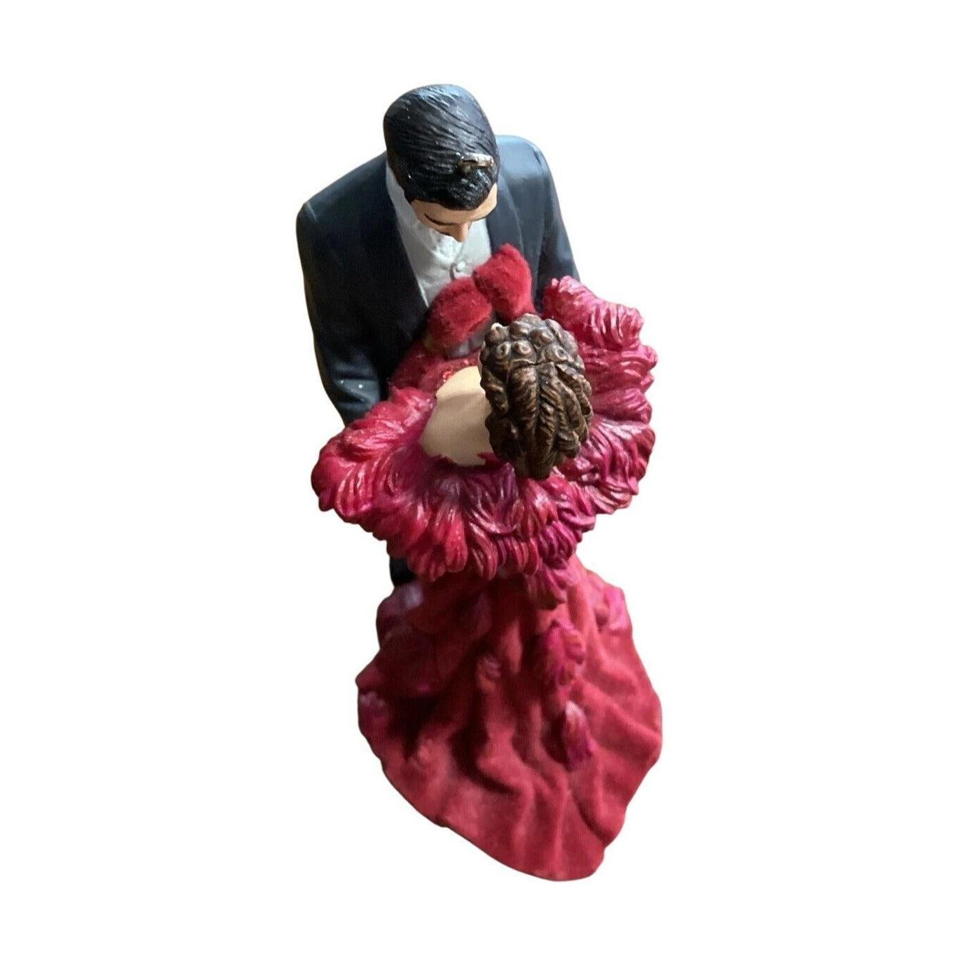 2005 Scarlett O'Hara and Rhett Butler Hallmark Ornament (Gone with the Wind) QXI6015 Image4