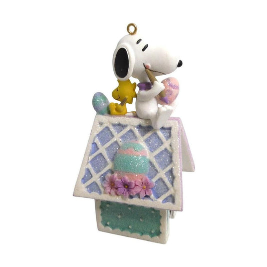 2005 Springtime Inspirations! Hallmark Ornament (Snoopy) QEO8255 Image1
