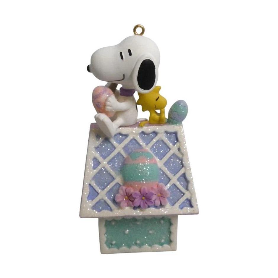 2005 Springtime Inspirations! Hallmark Ornament (Snoopy) QEO8255 Image4