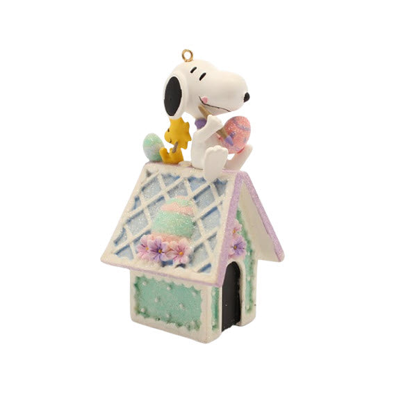 2005 Springtime Inspirations! Hallmark Ornament (Snoopy) QEO8255