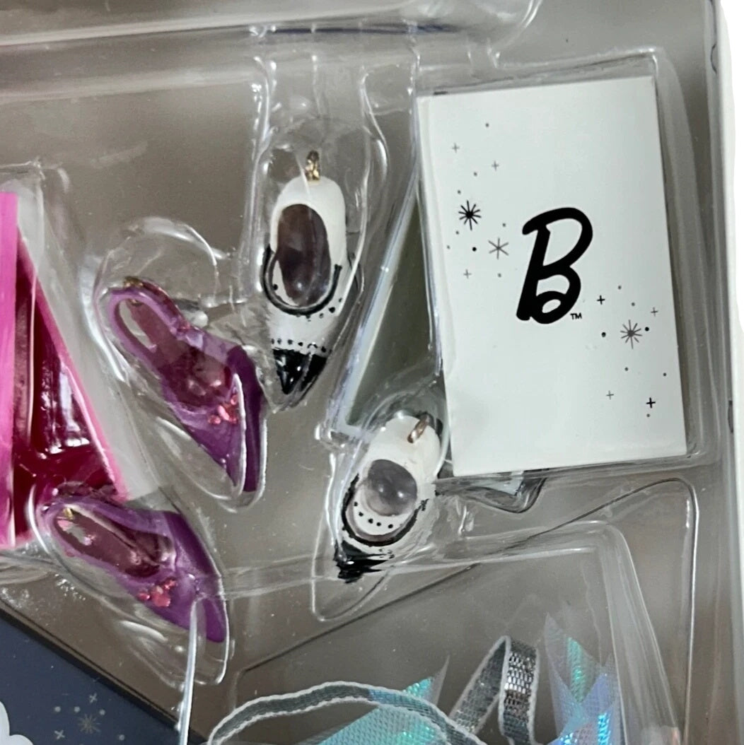 2005 Step Out in Style Hallmark Ornament (Babie) QXE2362