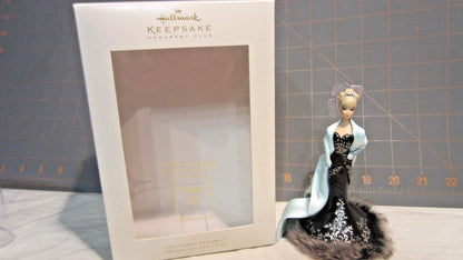 2005 Stolen Magic Hallmark Ornament (Barbie Fashion Model Collection) QXC6008