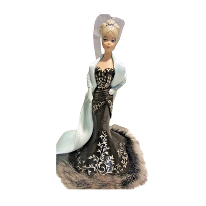 2005 Stolen Magic Hallmark Ornament (Barbie Fashion Model Collection) QXC6008
