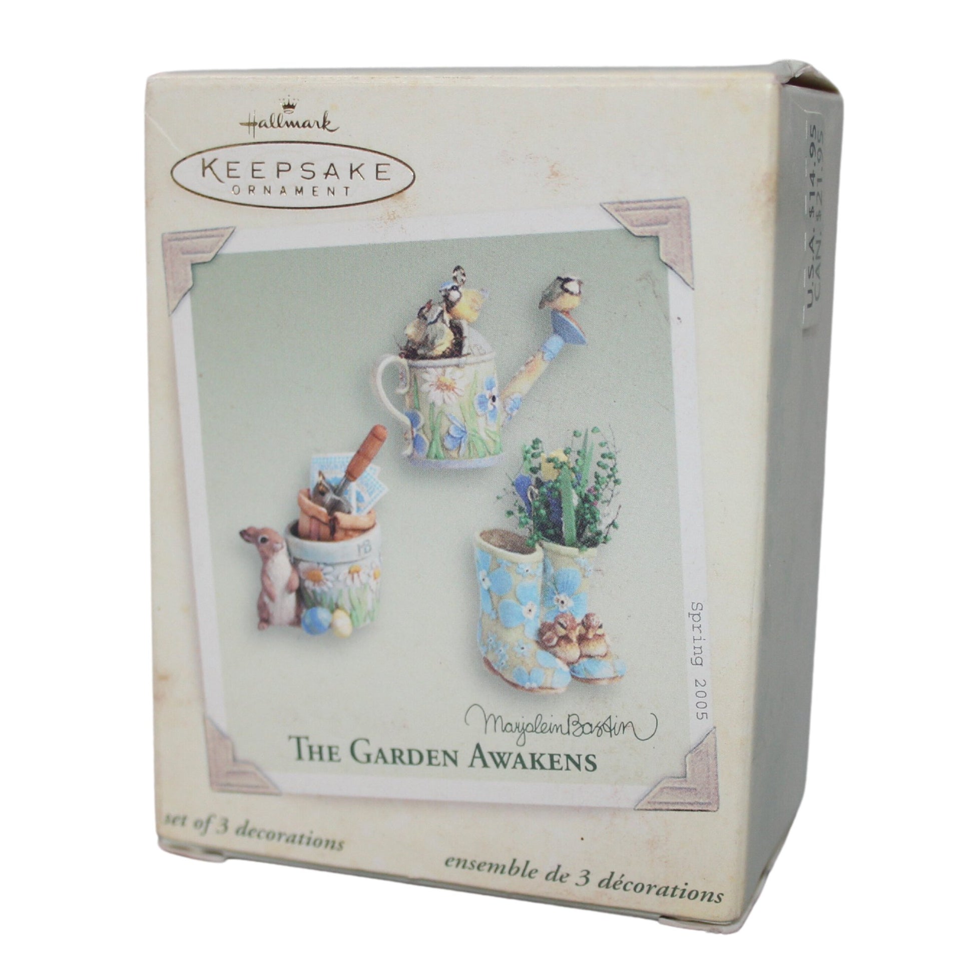 2005 The Garden Awakens Hallmark Ornament (Nature's Sketchbook) QEO8285
