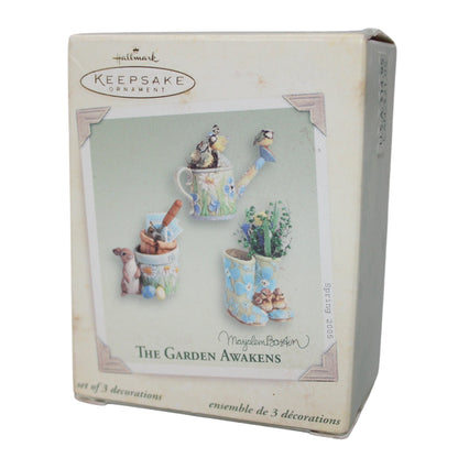 2005 The Garden Awakens Hallmark Ornament (Nature's Sketchbook) QEO8285
