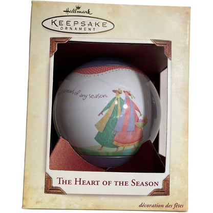 2005 The Heart of the Season Hallmark Ornament (Ball) QXG4645